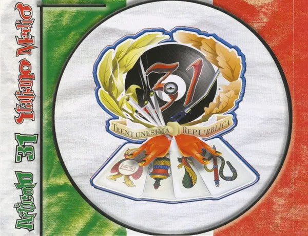 Articolo 31 Italiano Medio CD album pop rap
