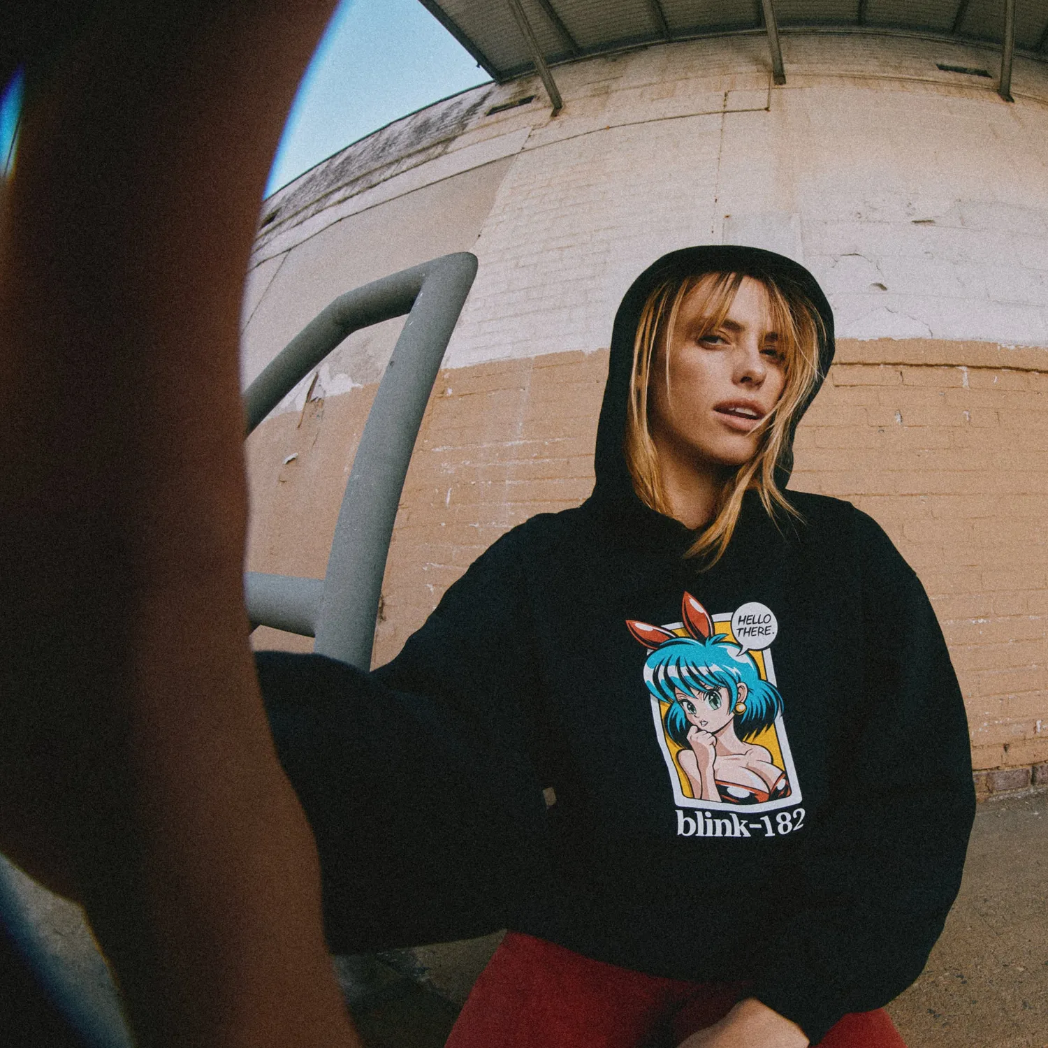 blink-182 Anime Hello There felpa con cappuccio nera pesante